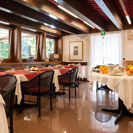 Hotel San Giorgio Удіне Екстер'єр фото
