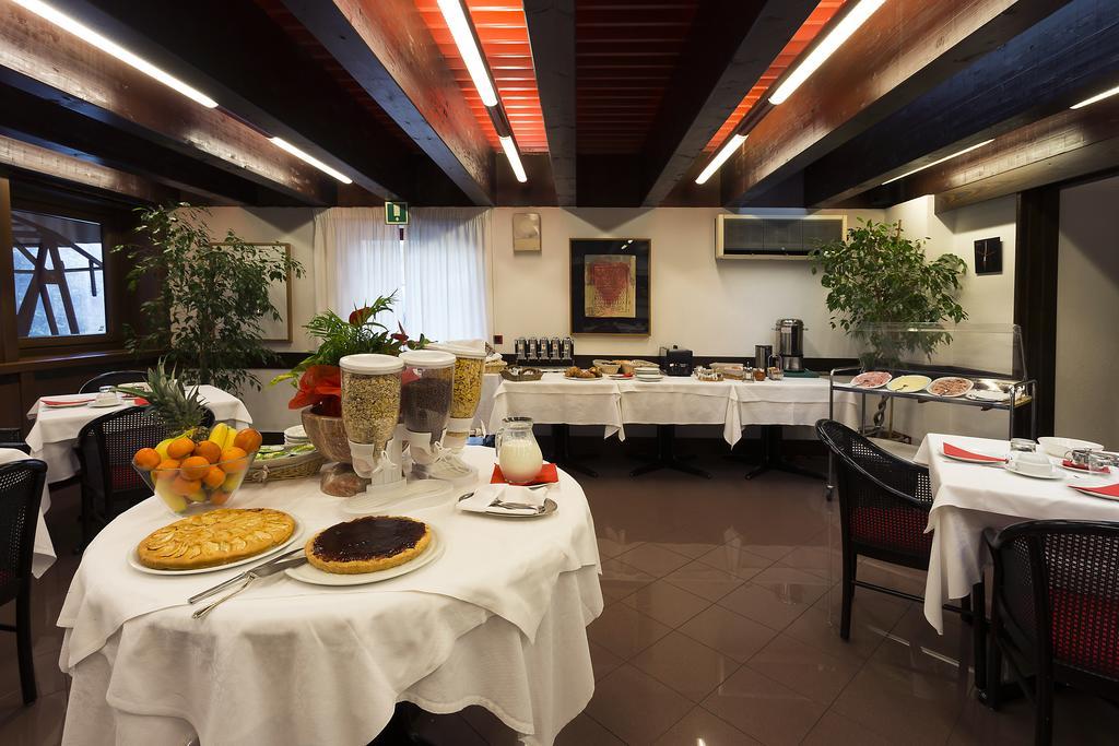 Hotel San Giorgio Удіне Екстер'єр фото