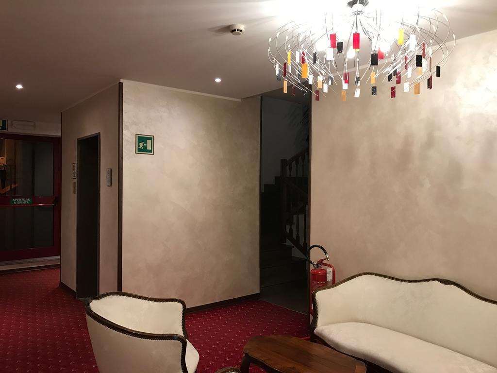 Hotel San Giorgio Удіне Екстер'єр фото